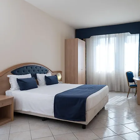 Blu - Sure Collection By Western 4* Collegno