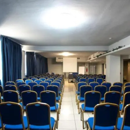Blu - Sure Collection By Western Hotel Collegno