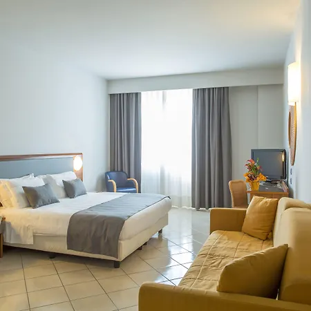 Hotel Blu - Sure Collection By Western 4*