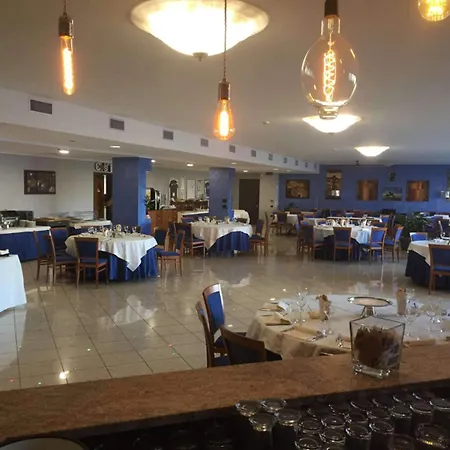 Blu - Sure Collection By Western 4*