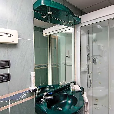 Blu - Sure Collection By Western Hotel 4*