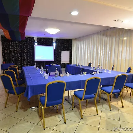 Hotel Blu - Sure Collection By Western 4*