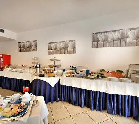 Blu - Sure Collection By Western 4*