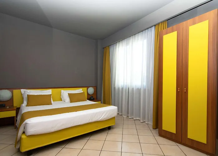 Blu - Sure Collection By Western Hotel Collegno