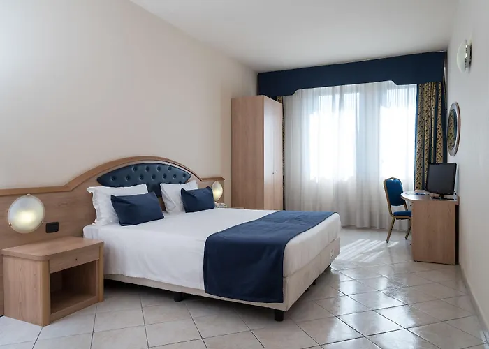 Blu - Sure Collection By Western 4* Collegno