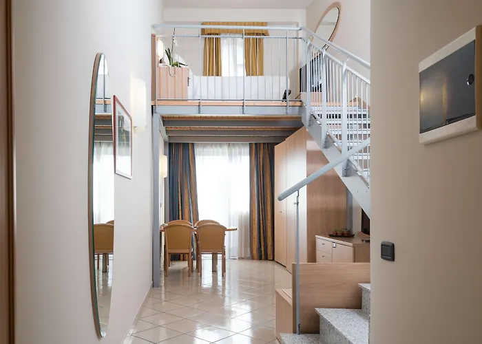 Blu - Sure Collection By Western Collegno