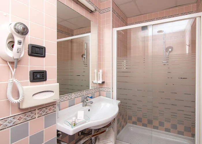 Blu - Sure Collection By Western 4*