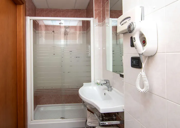 Blu - Sure Collection By Western 4*