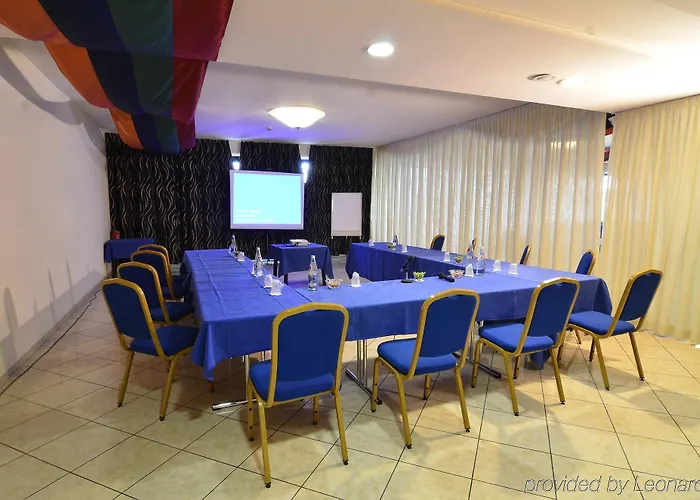 Hotel Blu - Sure Collection By Western 4*