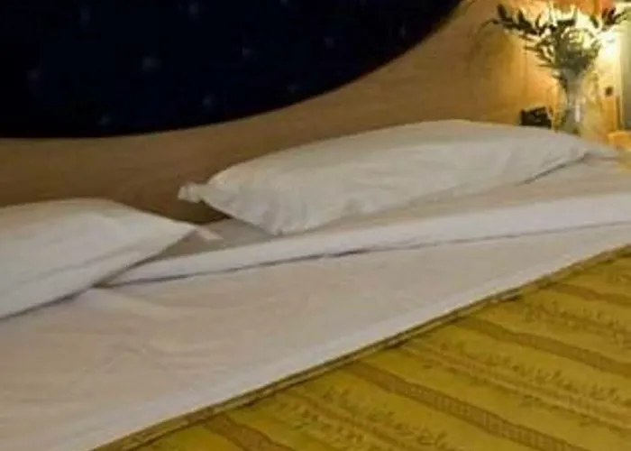 Blu - Sure Collection By Western 4*